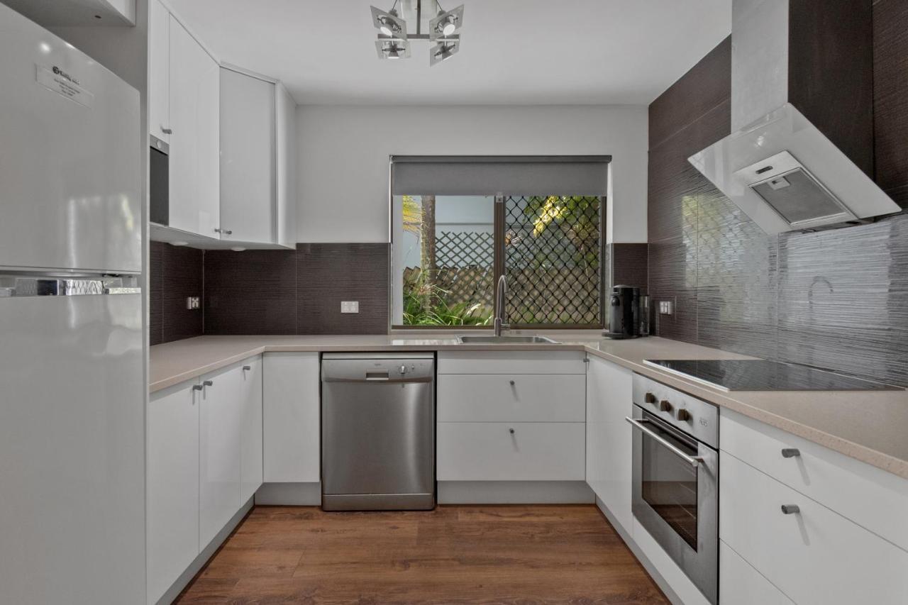 Noosa Boutique Apartments & Elkhorn Villas エクステリア 写真