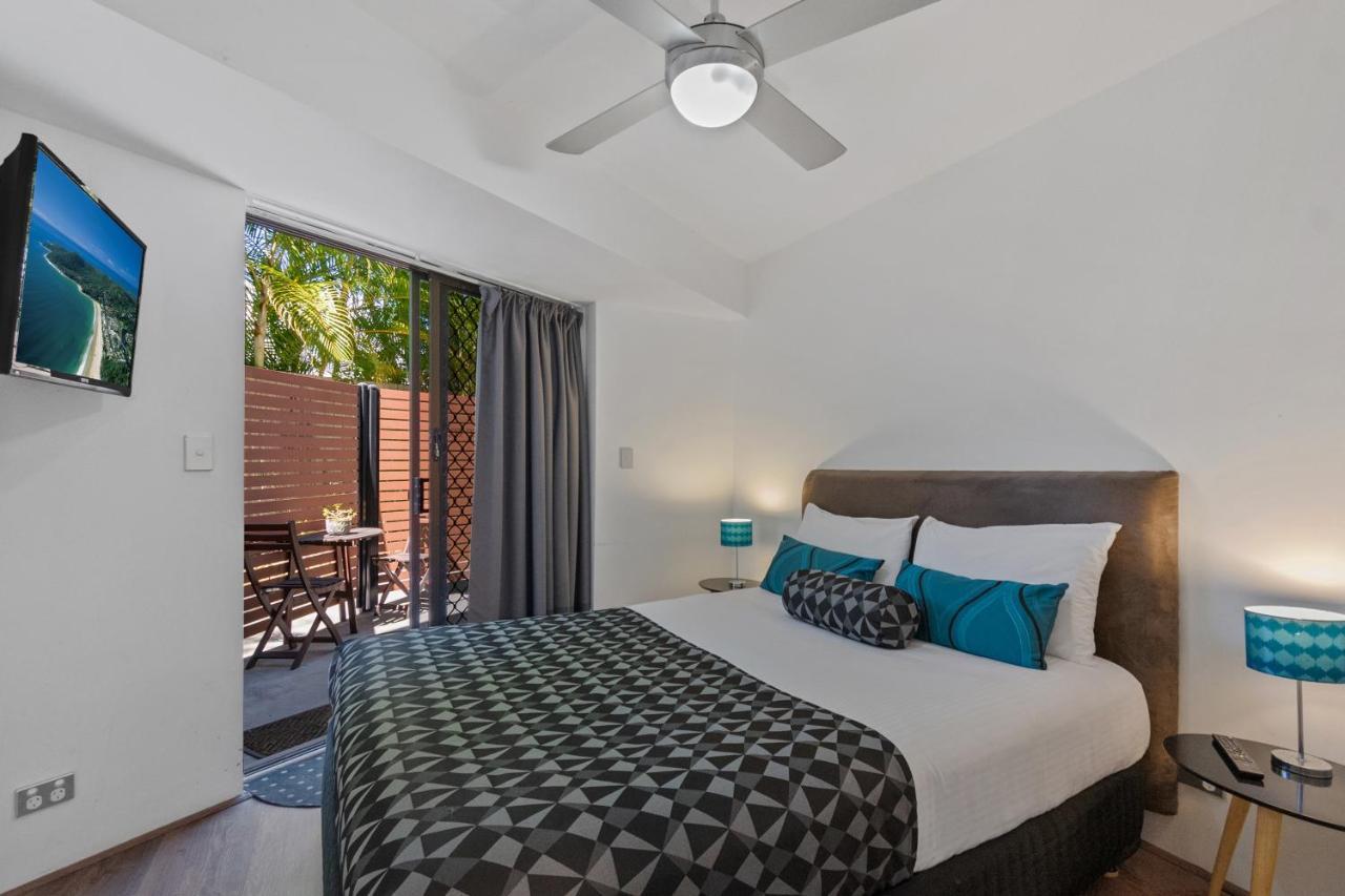 Noosa Boutique Apartments & Elkhorn Villas エクステリア 写真