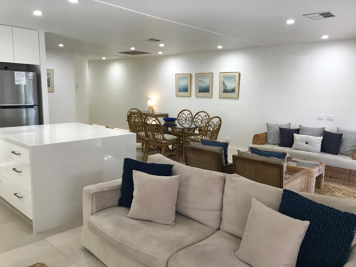 Noosa Boutique Apartments & Elkhorn Villas エクステリア 写真